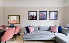 Stylish London Getaway In The Heart Of The City